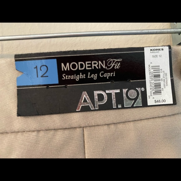 NWT, Apt 9, Modern Fit Straight Leg Capri, Sz 12 - Picture 2 of 6